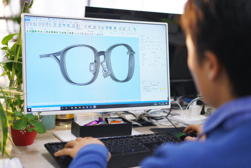 Easy production of individual glasses frames by means of additive manufacturing as a complete scan-to-print solution