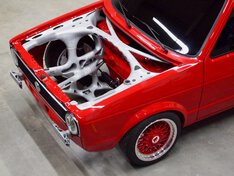 3i-PRINT partnership project: The front-end structure of a classic VW Caddy highlights the potential of industrial 3D printing
