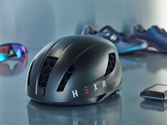 3D printed bicycle helmet | © HEXR